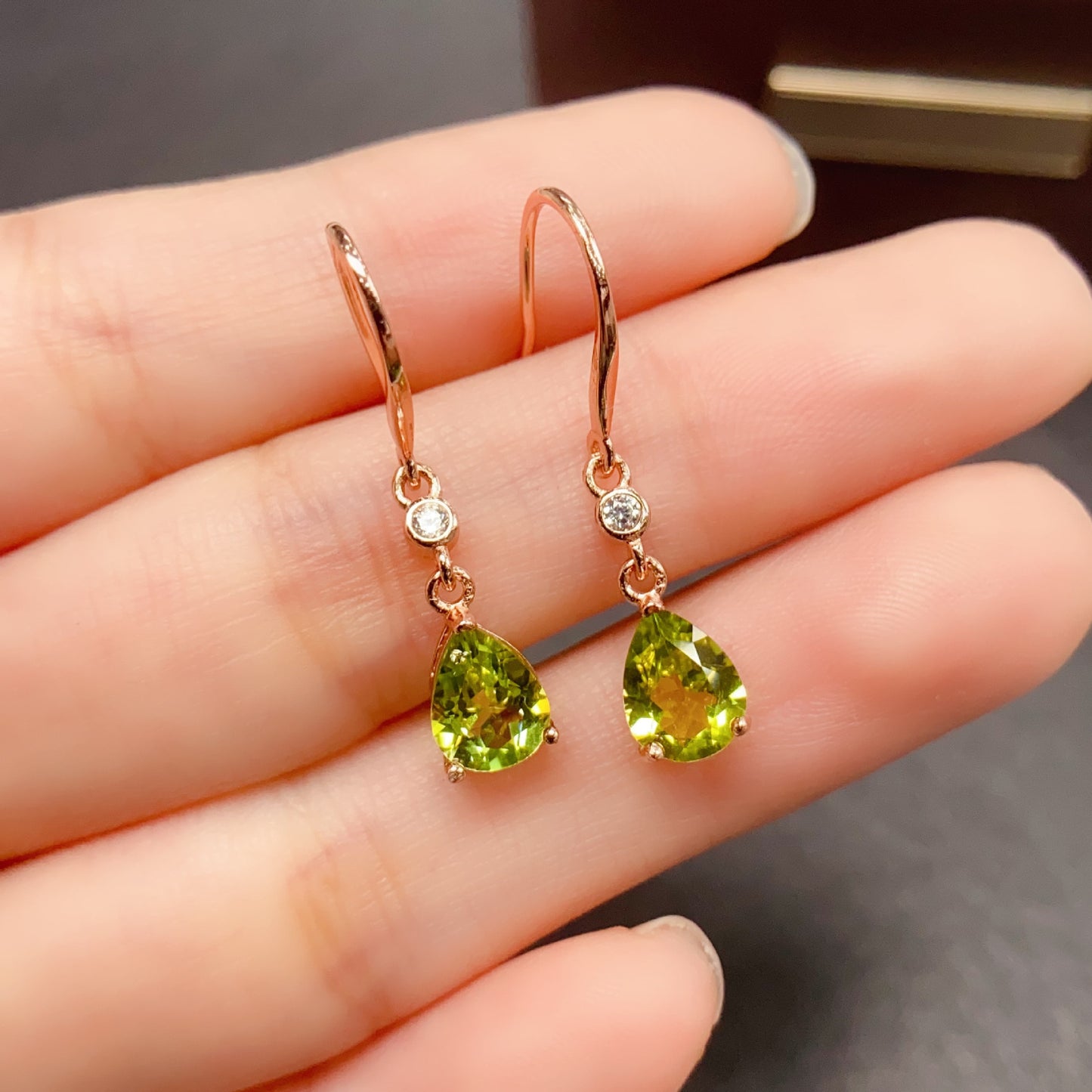 Natural Peridot Earrings, Set in S925 Silver, Main Stone 6x8mm