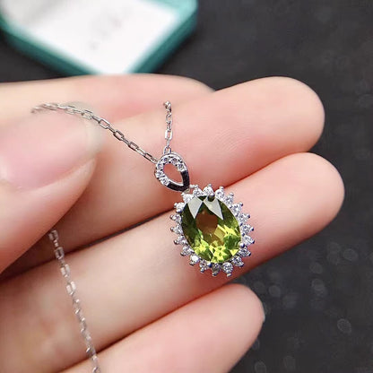 Natural Peridot Pendant Necklace, Set in S925 Silver