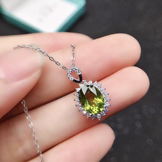 Natural Peridot Pendant Necklace, Set in S925 Silver