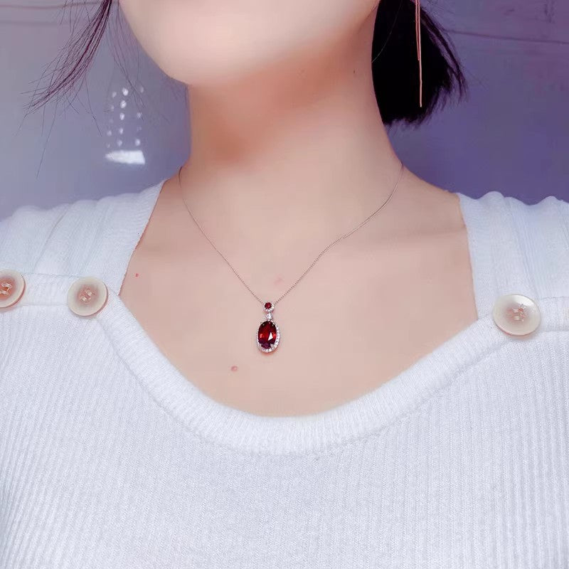 Natural Garnet Pendant Necklace, S925 Silver Plated with Platinum