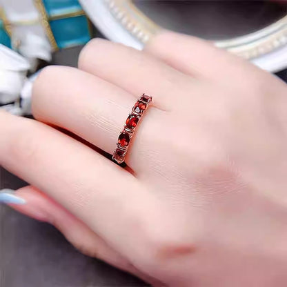 Natural Garnet Ring with S925 Silver Setting, Main Stone 3*4mm