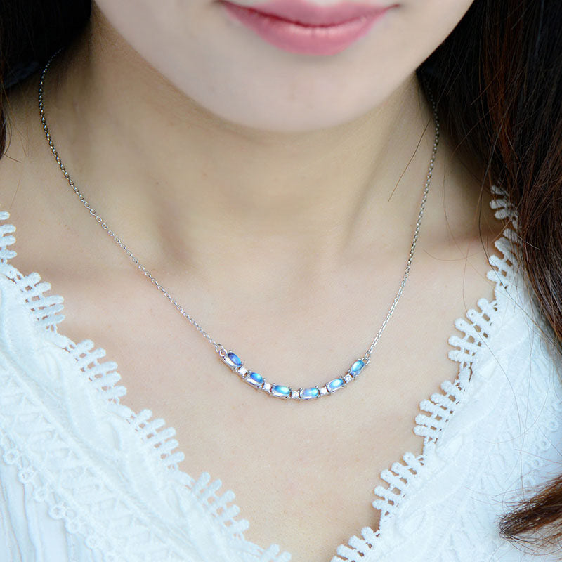 Natural Moonstone Pendant Necklace, S925 Silver Plated with Platinum