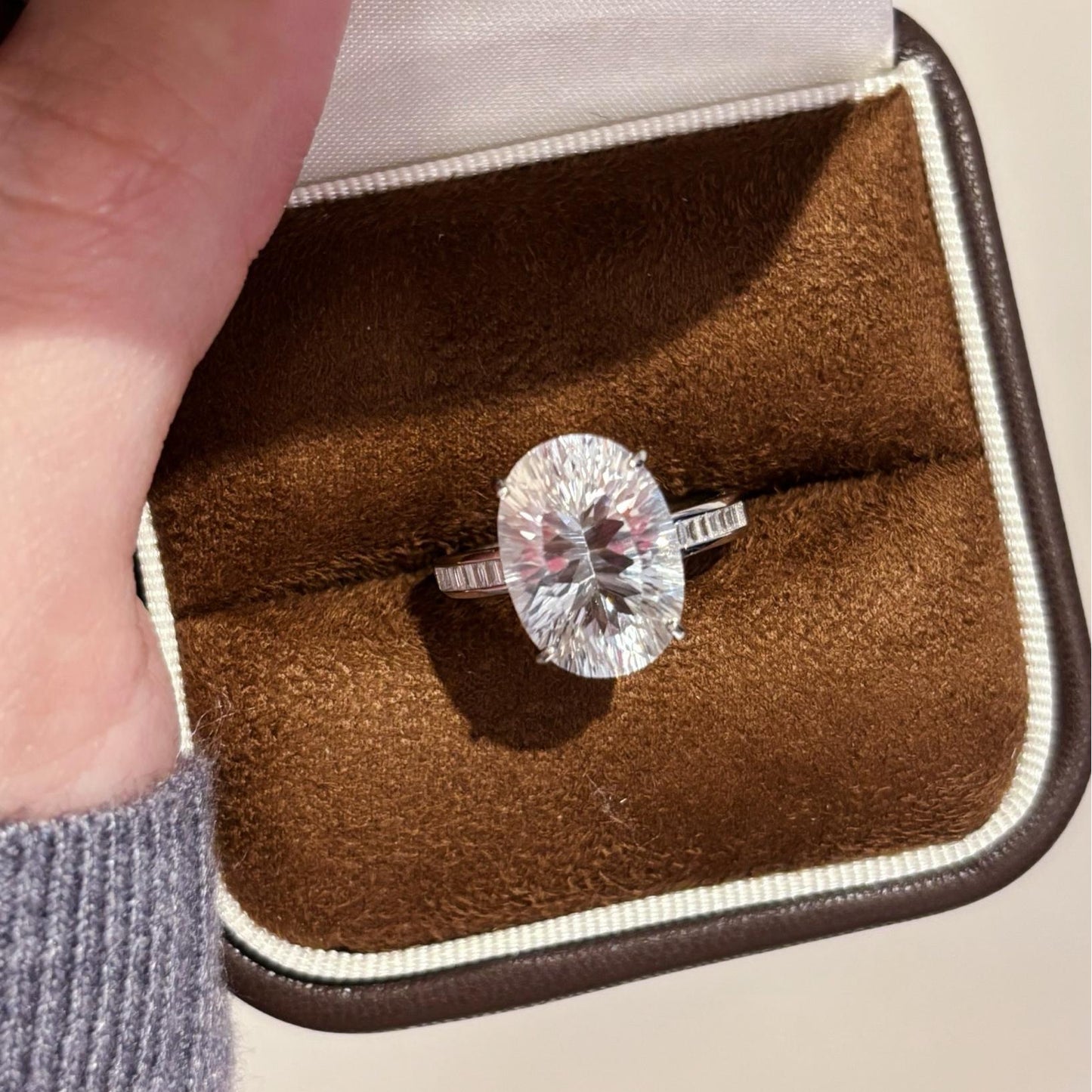 Natural white crystal 925 silver ring