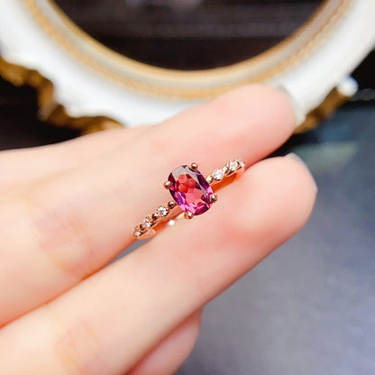 Natural Garnet Ring with S925 Silver Setting, Main Stone 5*7mm