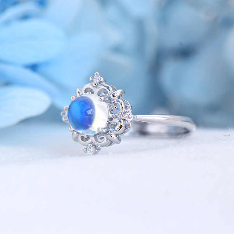 Natural moonstone 925 silver ring