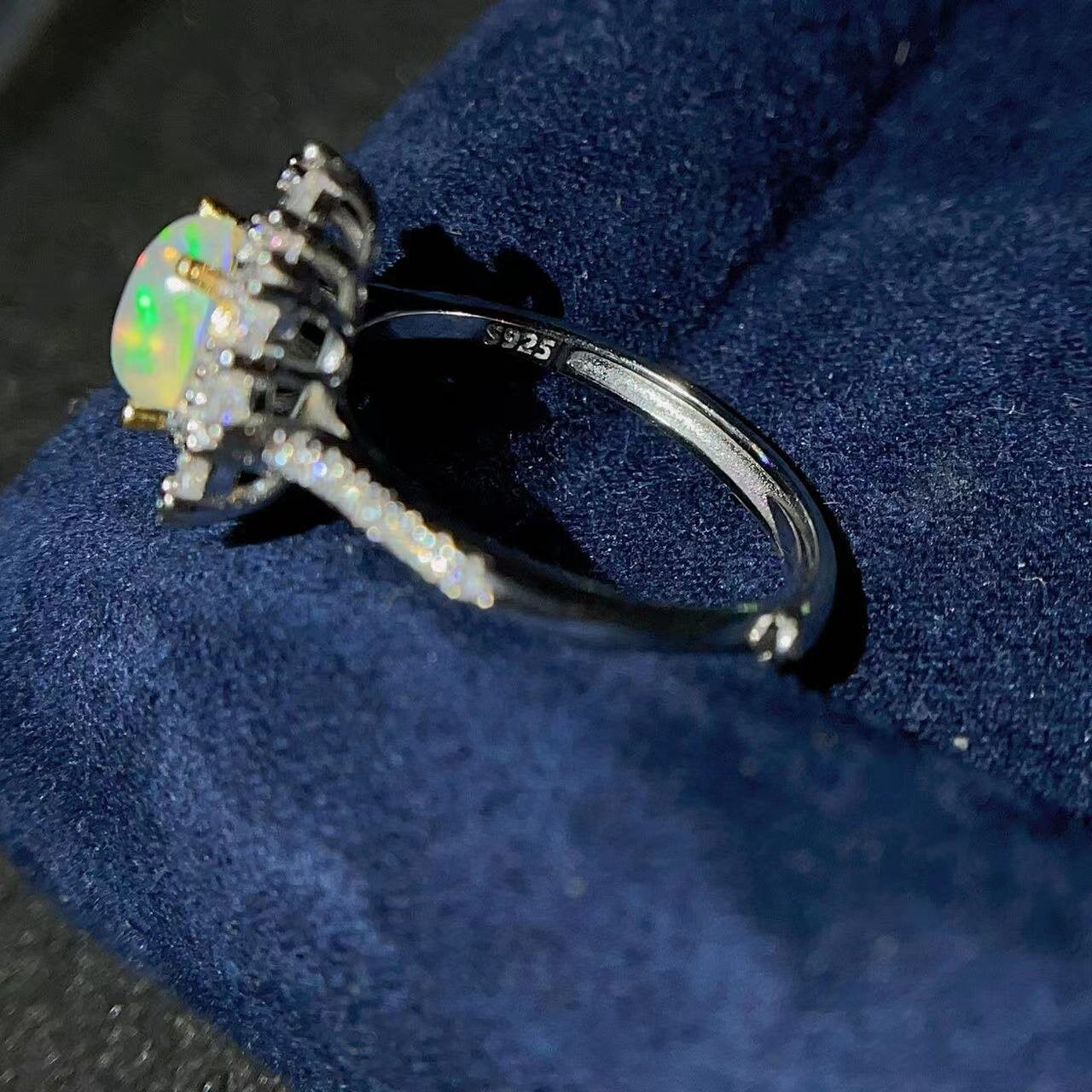 Bague en opale naturelle en argent 925
