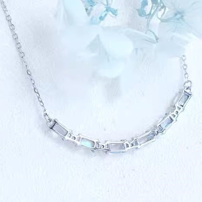 Natural Moonstone Pendant Necklace, S925 Silver Plated with Platinum
