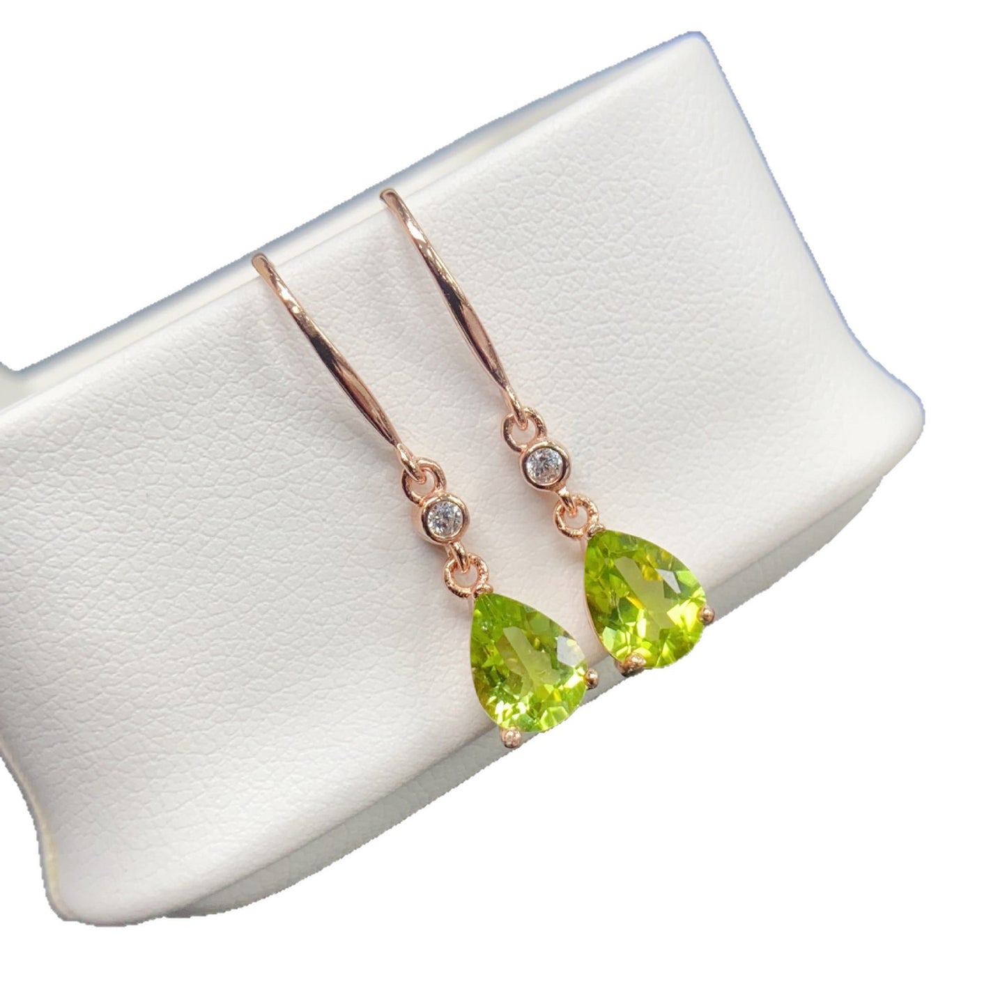 Natural Peridot Earrings, Set in S925 Silver, Main Stone 6x8mm