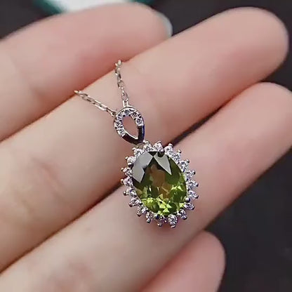Natural Peridot Pendant Necklace, Set in S925 Silver